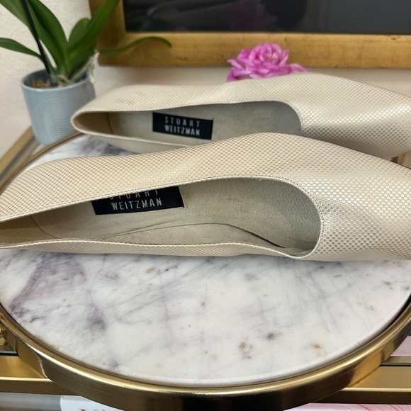 Vintage Stuart Weitzman Gold Embossed Block Heel Pumps Size 10.5 AA - Picture 5 of 7